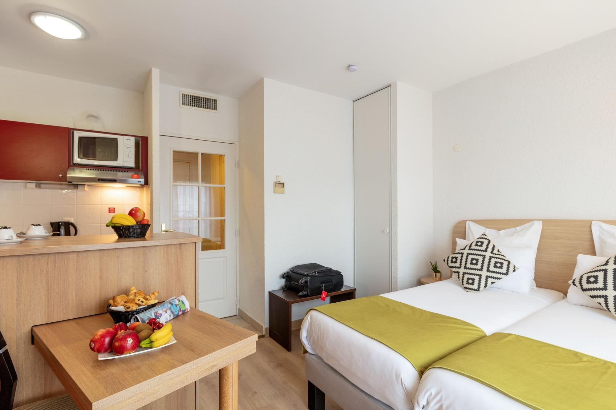 Quality Aparthotel Divonne - Portes De Geneve Екстериор снимка