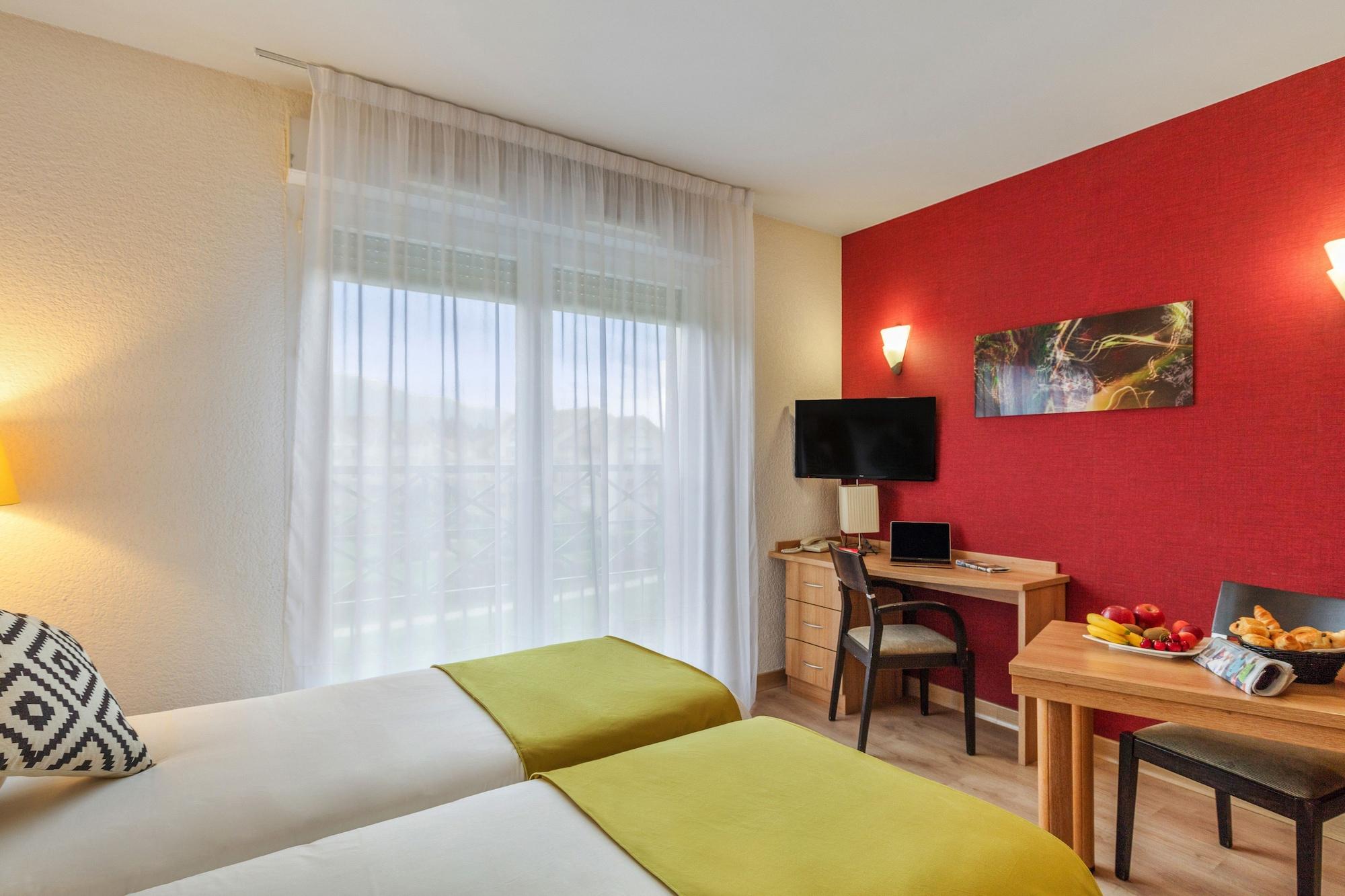 Quality Aparthotel Divonne - Portes De Geneve Екстериор снимка