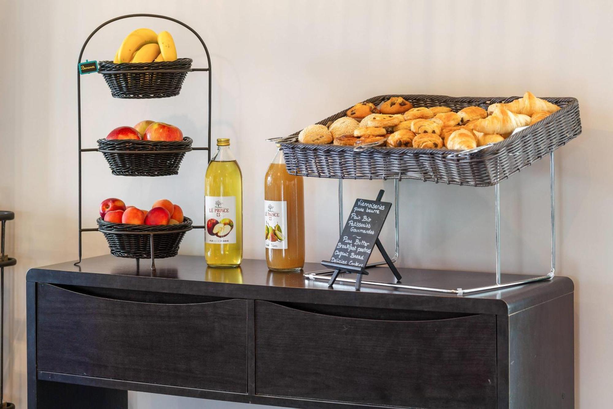 Quality Aparthotel Divonne - Portes De Geneve Екстериор снимка