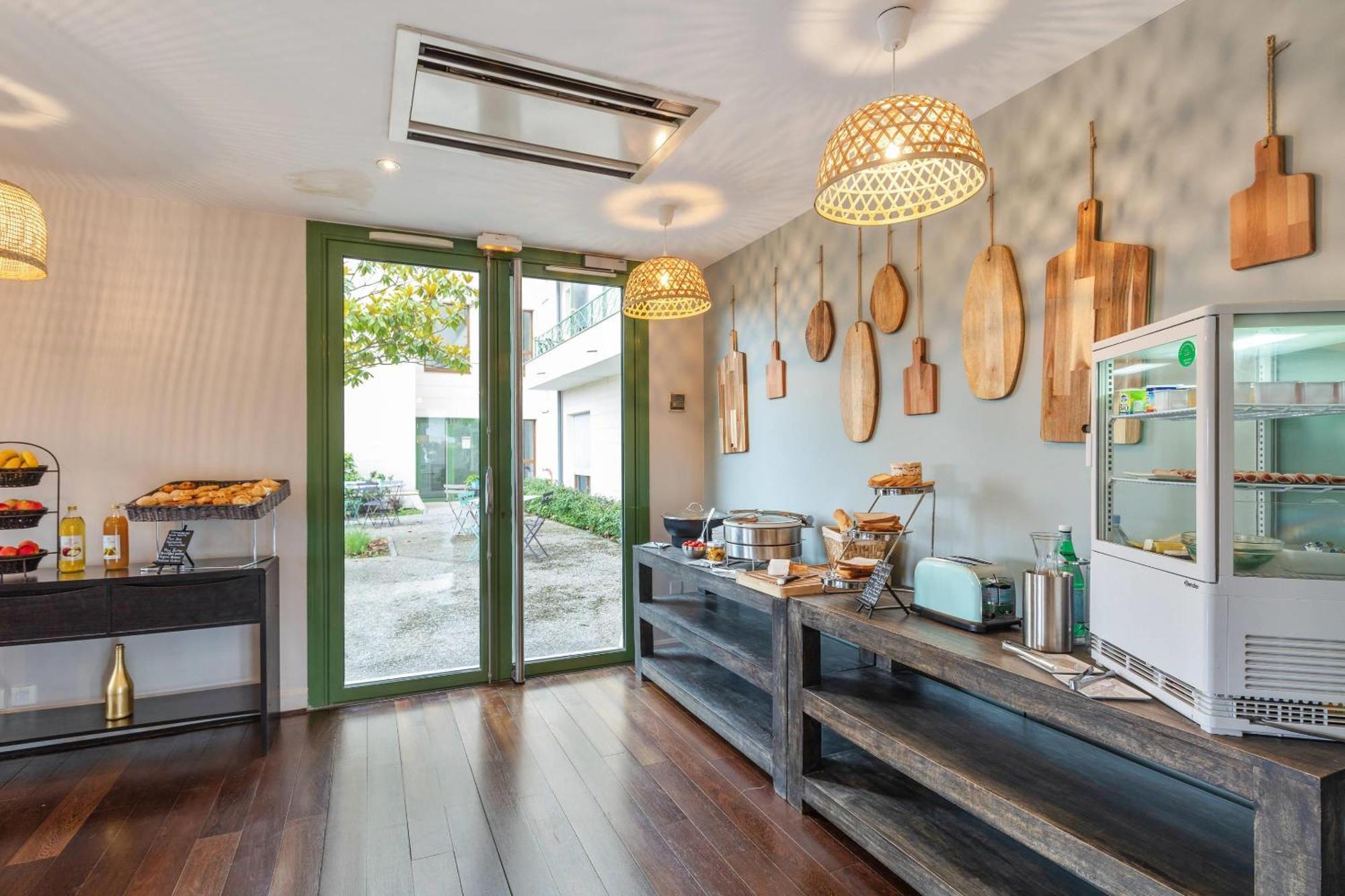 Quality Aparthotel Divonne - Portes De Geneve Екстериор снимка